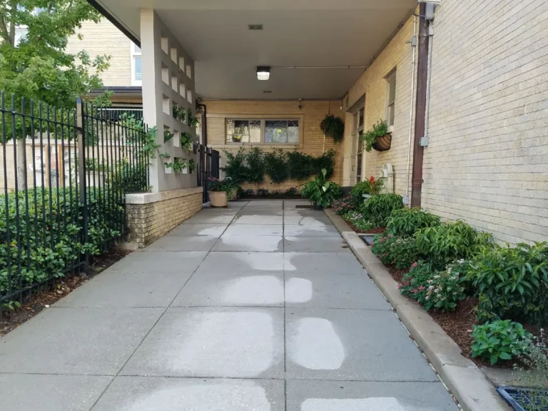Academe-of-Sacred-Heart School_commercial-landscape_1
