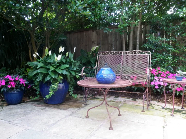 Bev Courtyard 37
